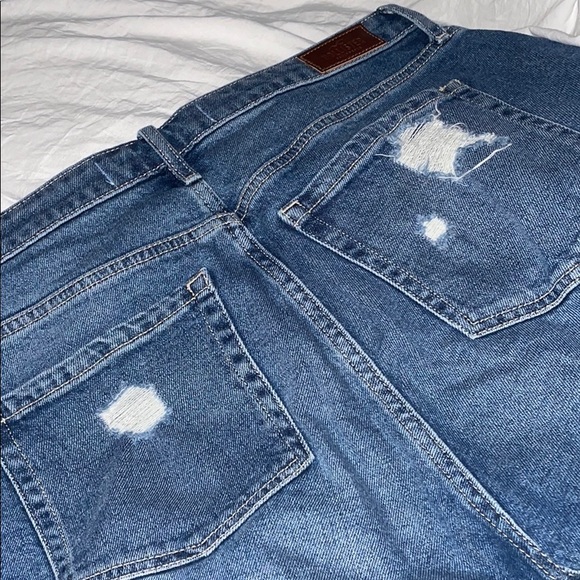 Jeans - Picture 3 of 4